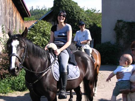 je reste encore a distance mais bientot...